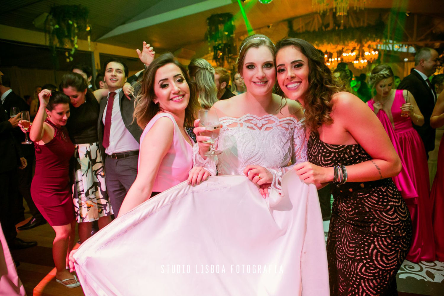 Foto Wedding Gisela e Maikon Foto Wedding Gisela e Maikon - Imagem 170