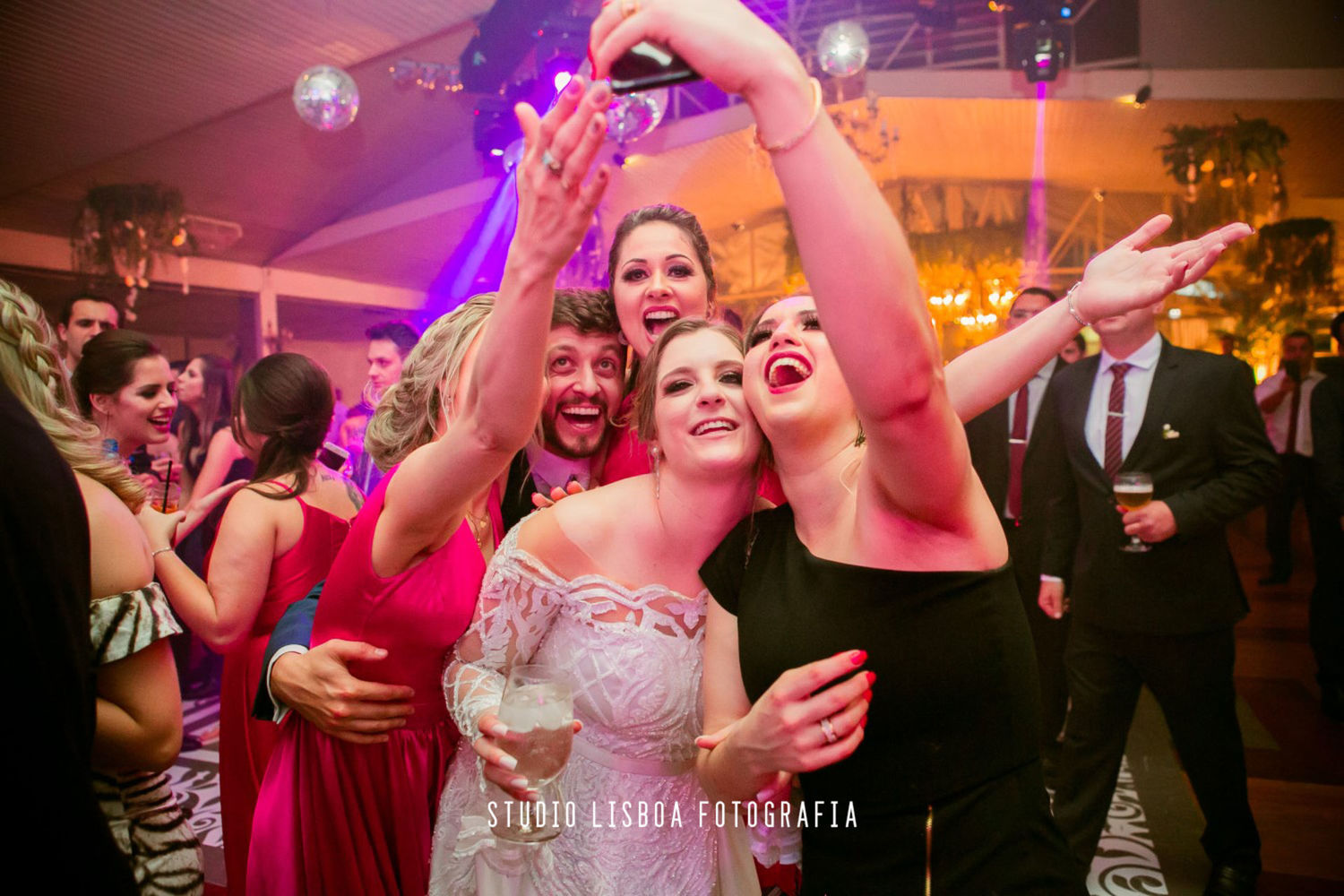 Foto Wedding Gisela e Maikon Foto Wedding Gisela e Maikon - Imagem 181