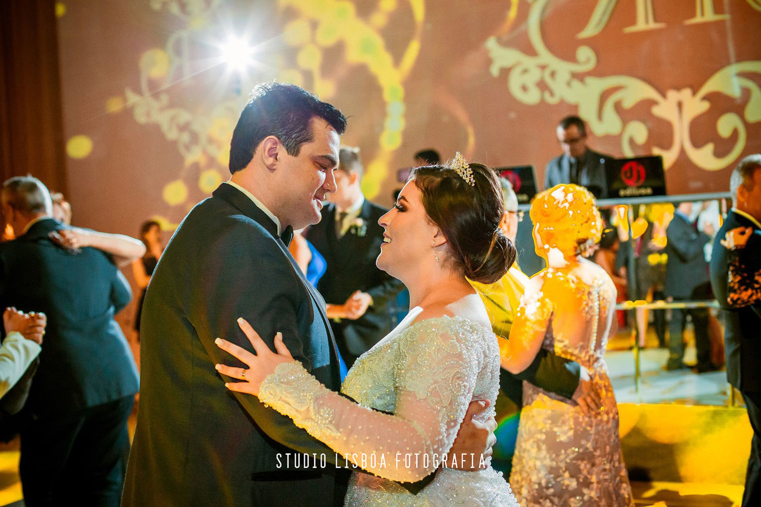 Foto Wedding Roberta e Roberth Foto Wedding Roberta e Roberth - Imagem 98