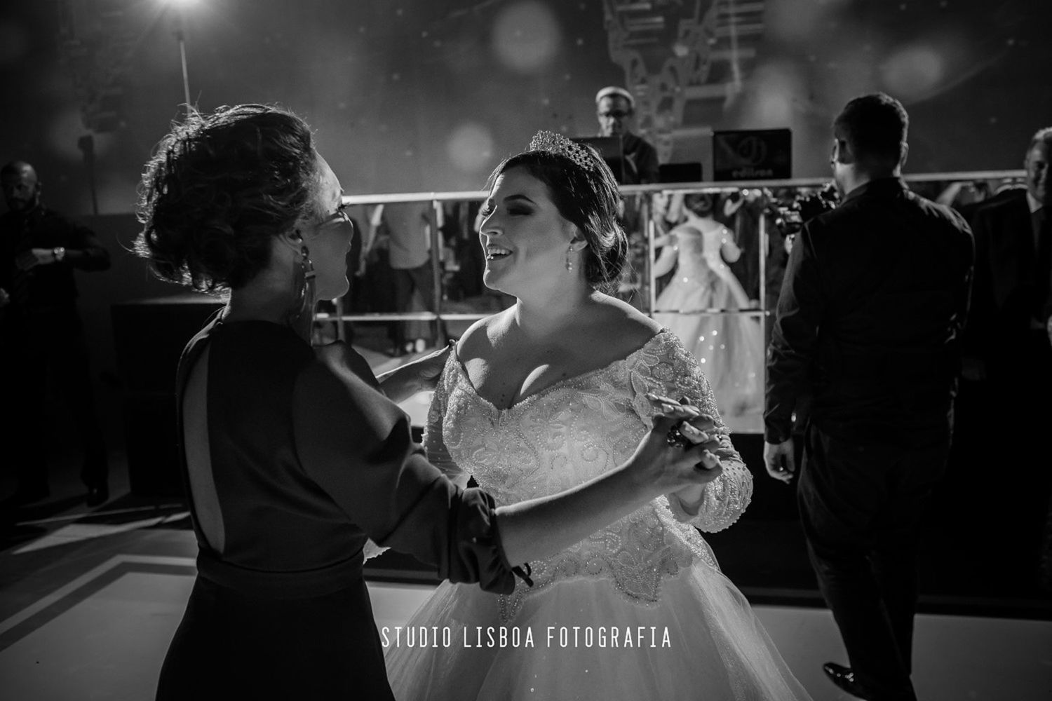 Foto Wedding Roberta e Roberth Foto Wedding Roberta e Roberth - Imagem 102