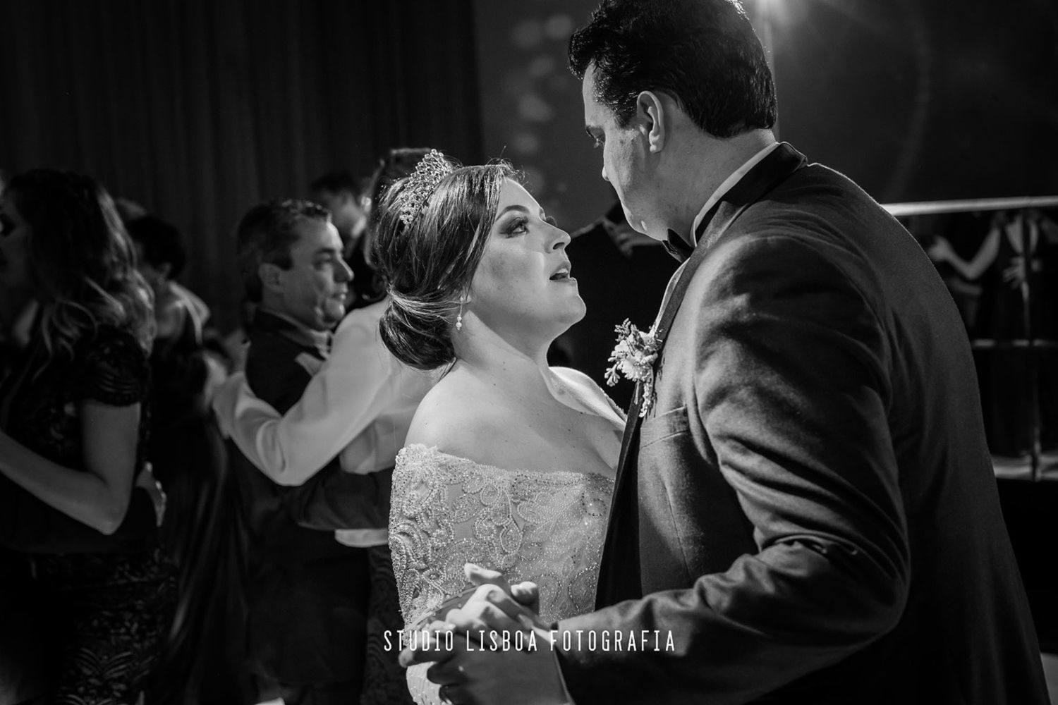 Foto Wedding Roberta e Roberth Foto Wedding Roberta e Roberth - Imagem 100