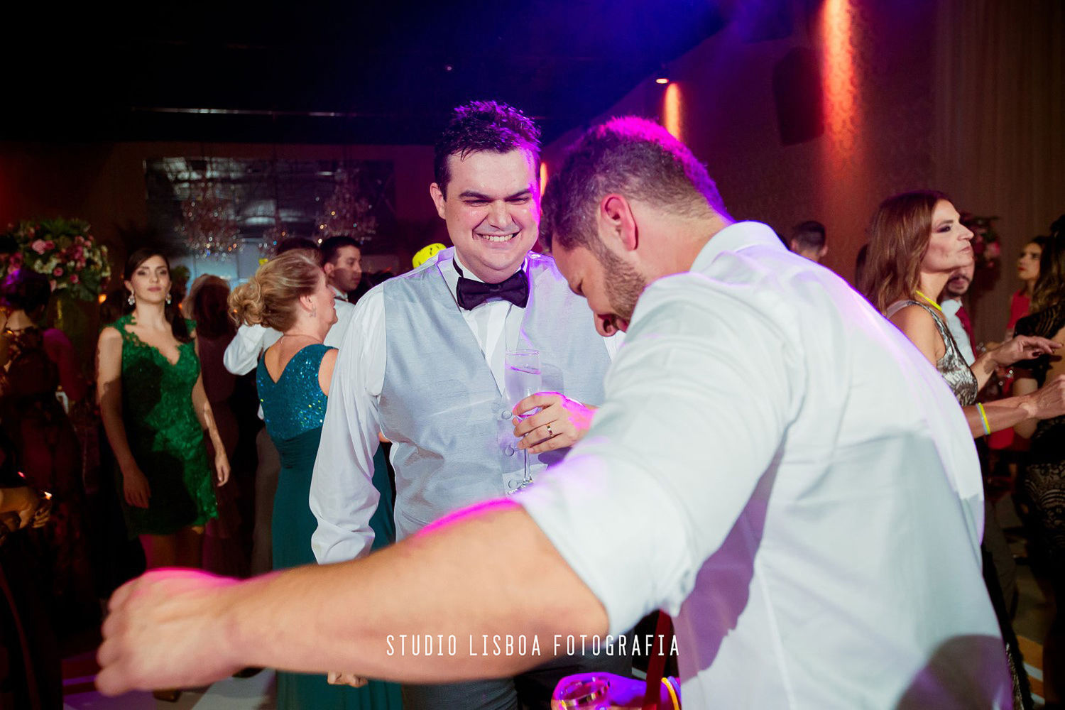 Foto Wedding Roberta e Roberth Foto Wedding Roberta e Roberth - Imagem 115