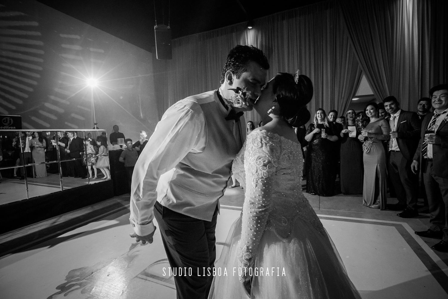 Foto Wedding Roberta e Roberth Foto Wedding Roberta e Roberth - Imagem 136