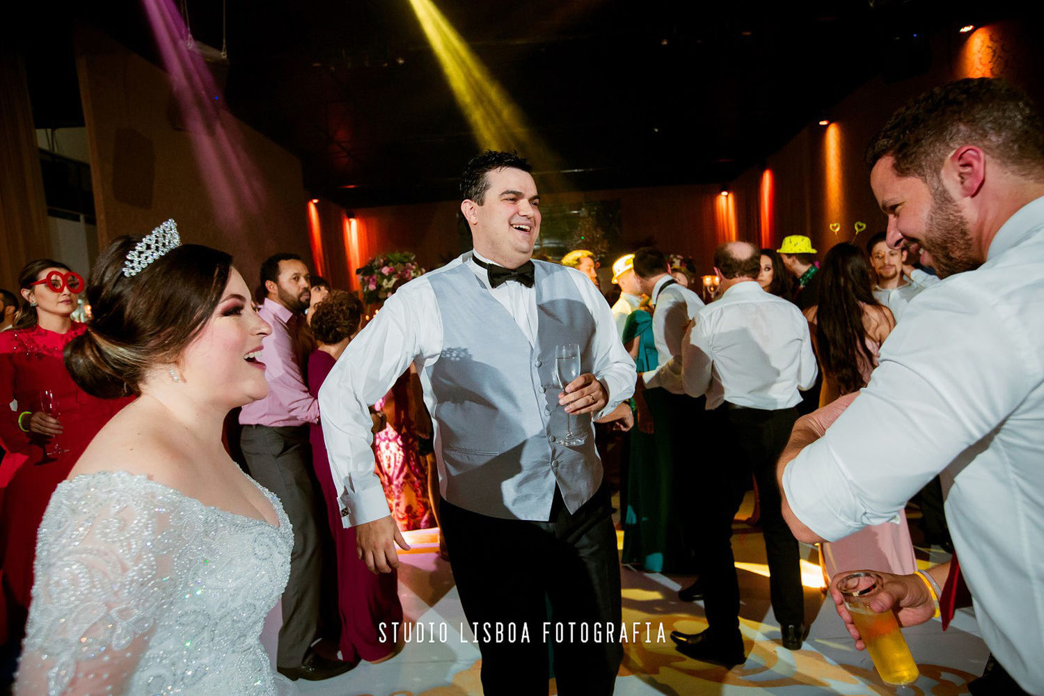 Foto Wedding Roberta e Roberth Foto Wedding Roberta e Roberth - Imagem 114