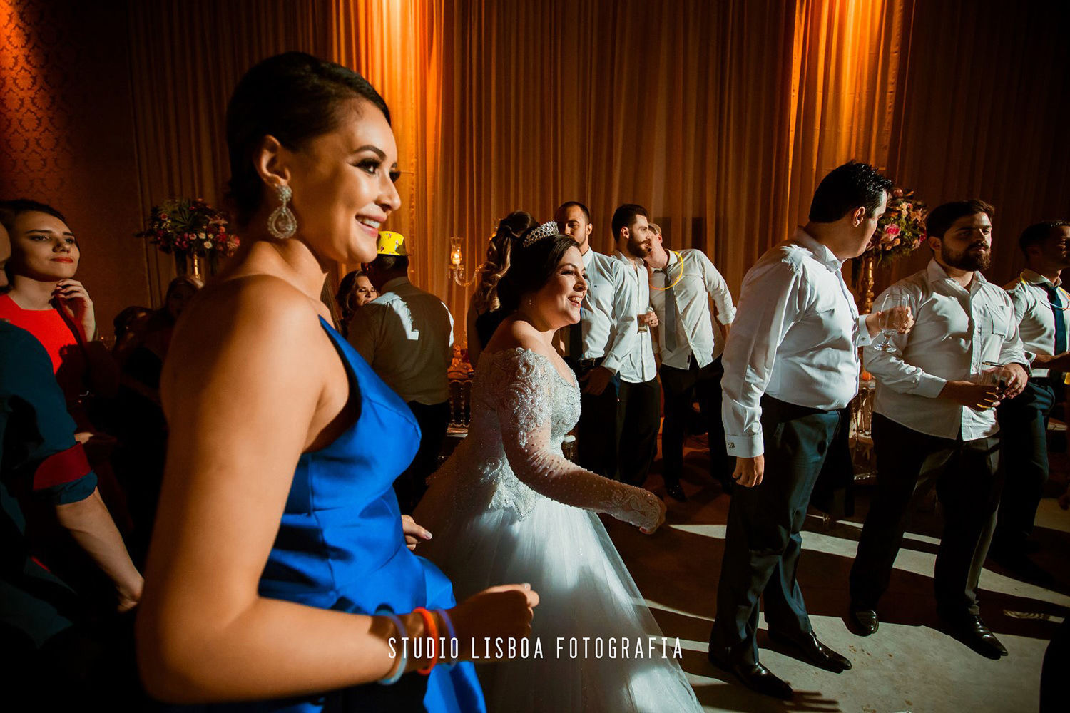 Foto Wedding Roberta e Roberth Foto Wedding Roberta e Roberth - Imagem 143