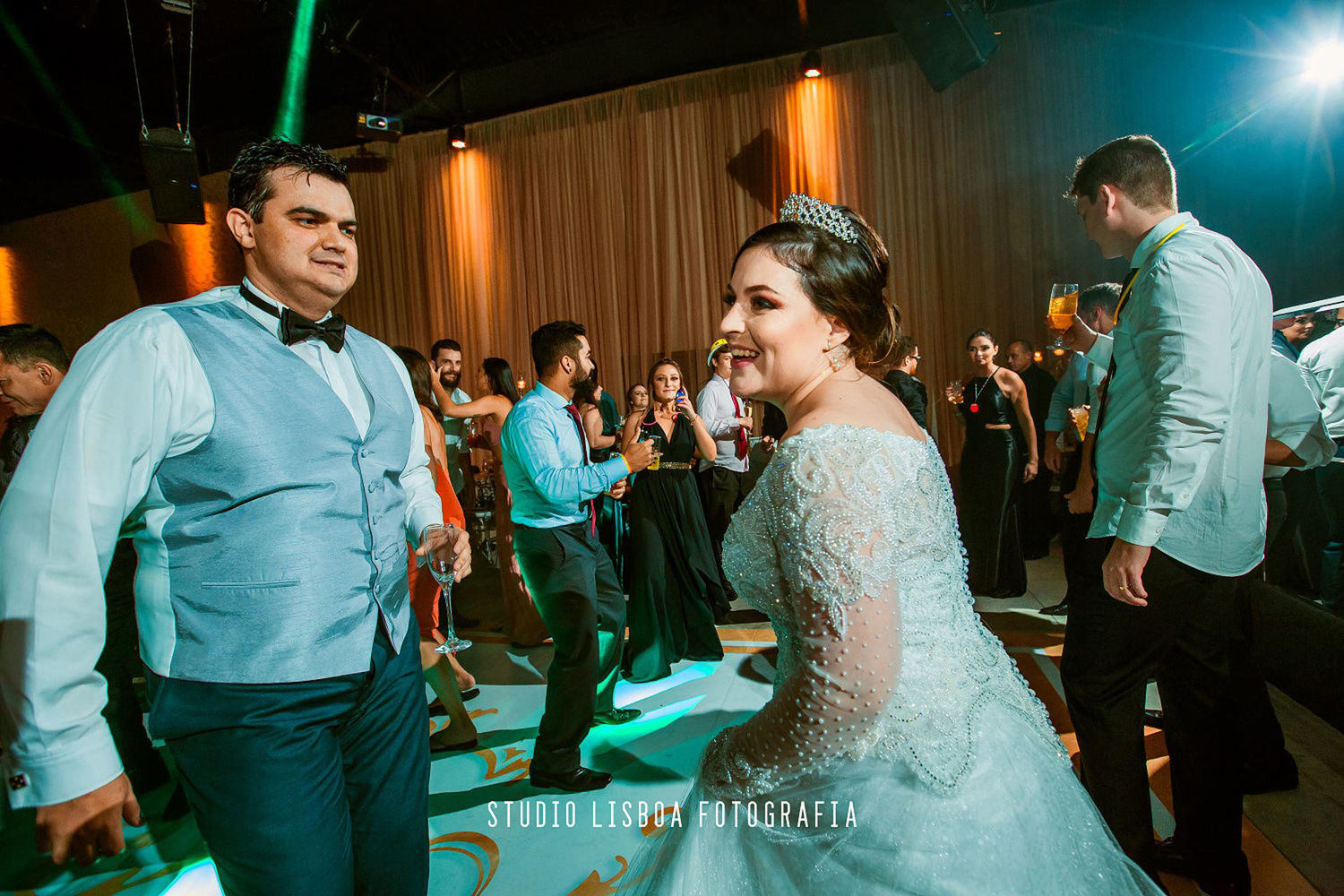 Foto Wedding Roberta e Roberth Foto Wedding Roberta e Roberth - Imagem 129