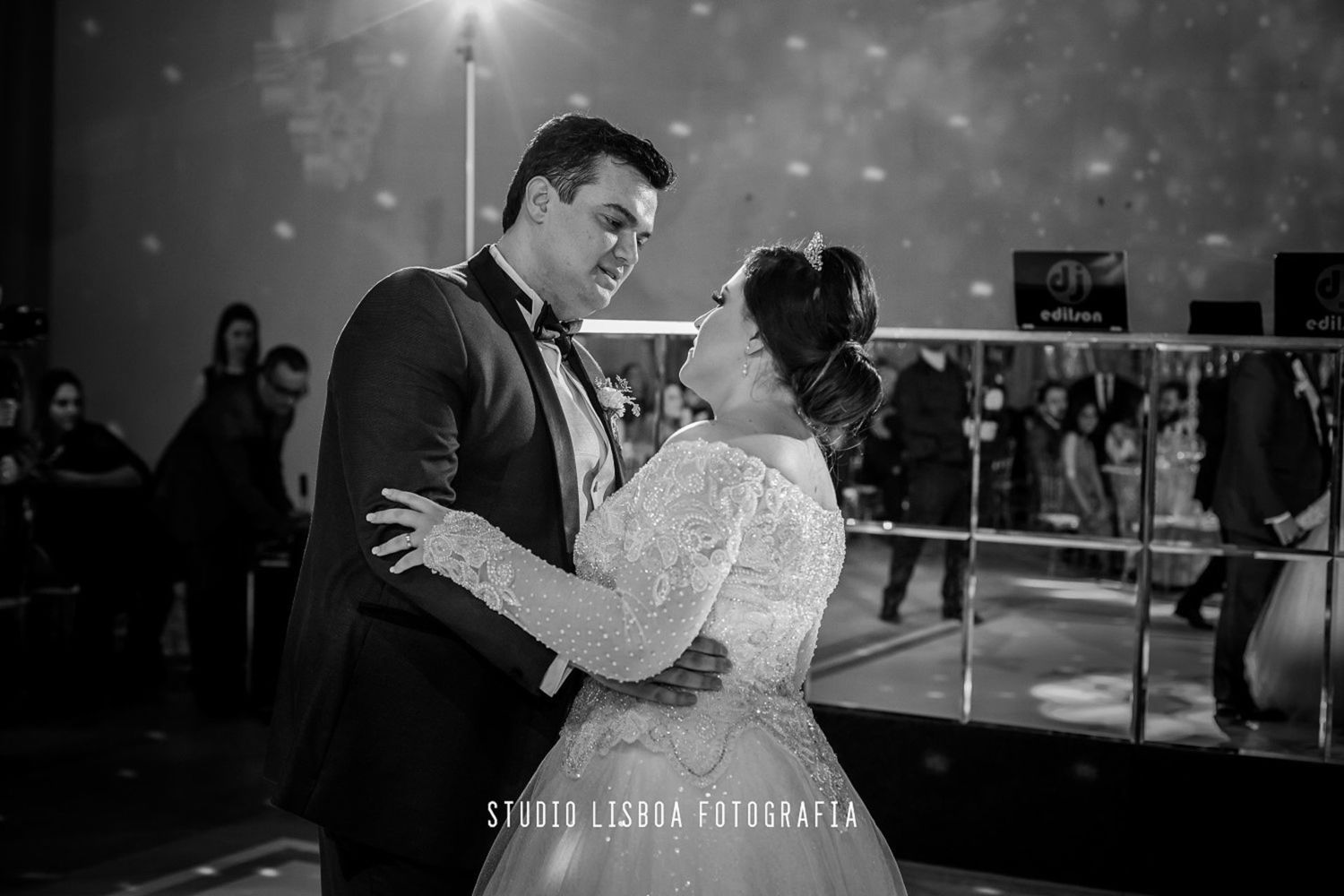Foto Wedding Roberta e Roberth Foto Wedding Roberta e Roberth - Imagem 156
