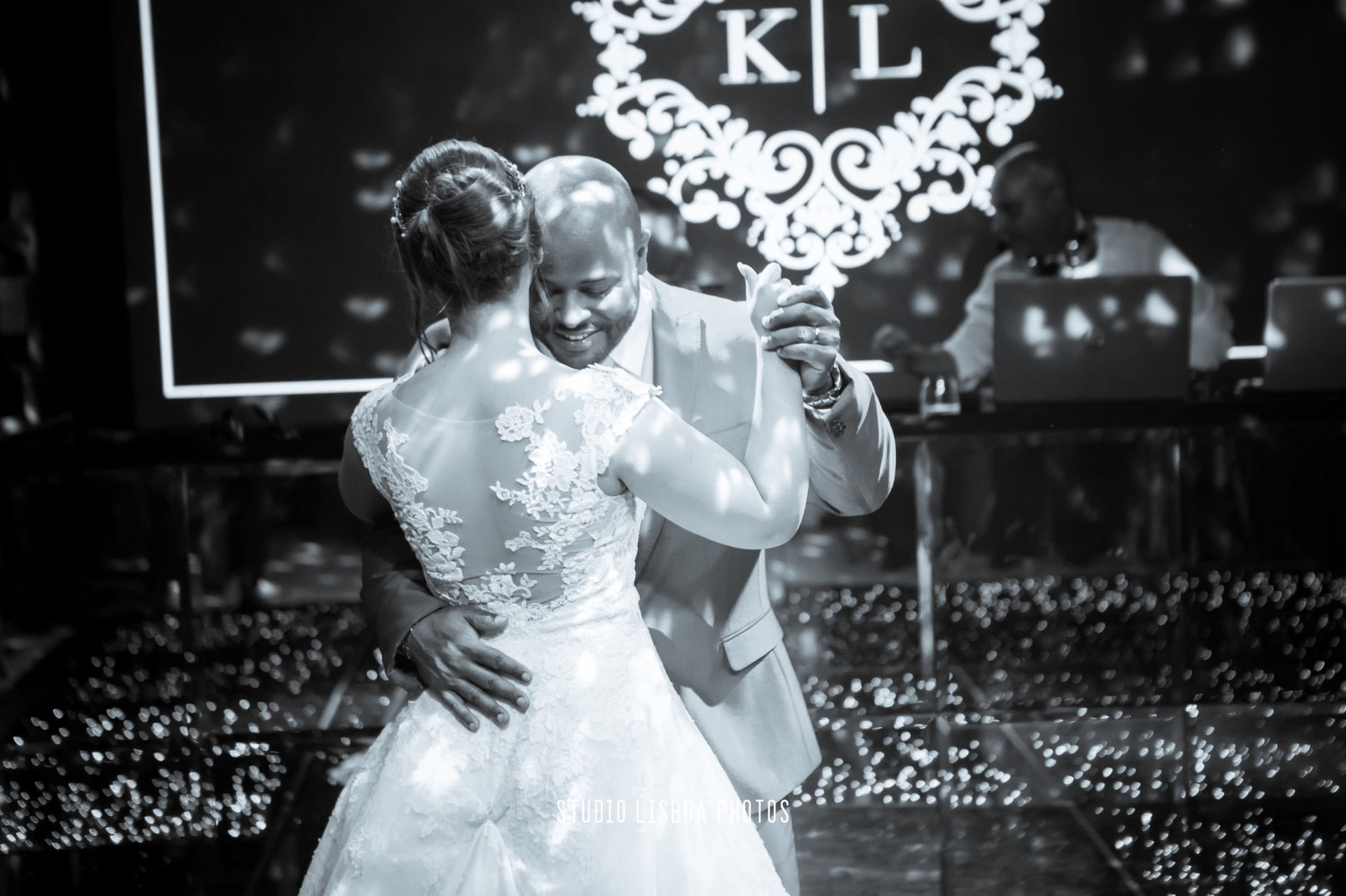 Foto WEDDING KAMYLA & LEANDRO Foto WEDDING KAMYLA & LEANDRO - Imagem 100